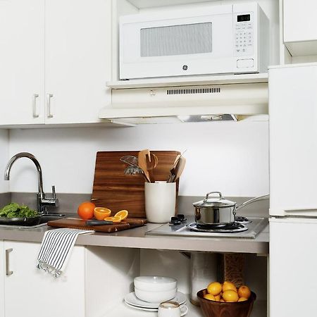Intown Suites Extended Stay Houston Tx - Highway 6 ไซเปรส ภายนอก รูปภาพ
